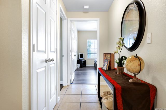 6160 Eckhert Rd Apt 1721, San Antonio, TX 78240