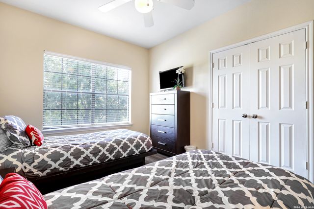 6160 Eckhert Rd Apt 1721, San Antonio, TX 78240
