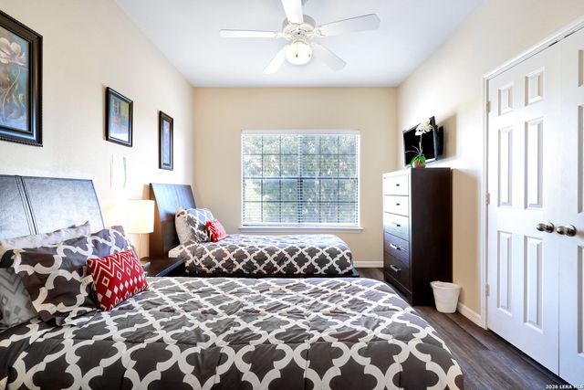 6160 Eckhert Rd Apt 1721, San Antonio, TX 78240
