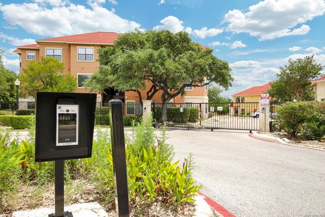 6160 Eckhert Rd Apt 1721, San Antonio, TX 78240