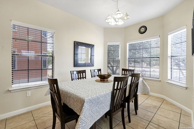 6160 Eckhert Rd Apt 1721, San Antonio, TX 78240
