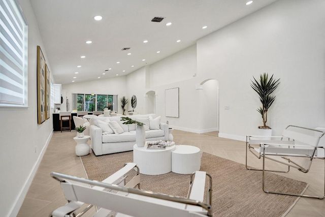 13642 Breton Lane, Delray Beach, FL 33446