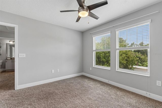 1216 E GIDDENS AVE, Tampa, FL 33603
