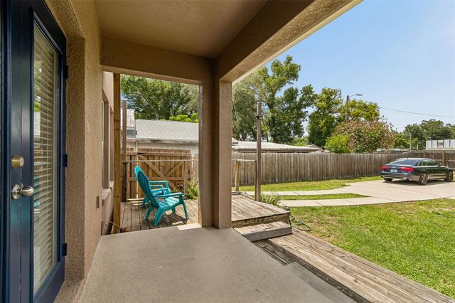1216 E GIDDENS AVE, Tampa, FL 33603