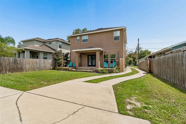 1216 E GIDDENS AVE, Tampa, FL 33603