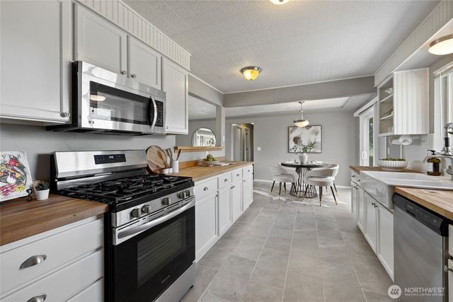 1501 S Lawrence Street, Tacoma, WA 98405