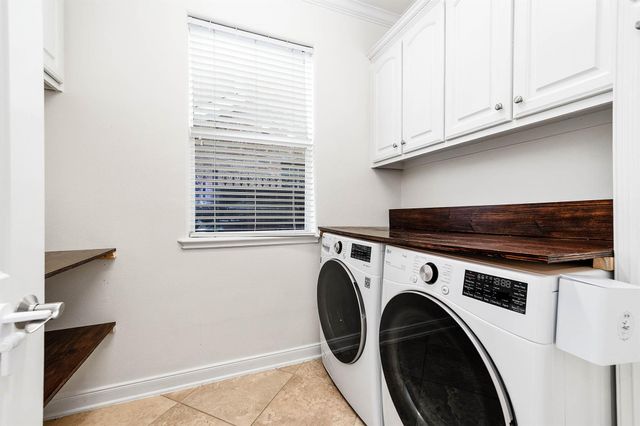 3323 Louvre Lane, Houston, TX 77082