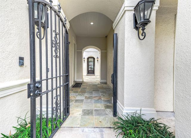 3323 Louvre Lane, Houston, TX 77082