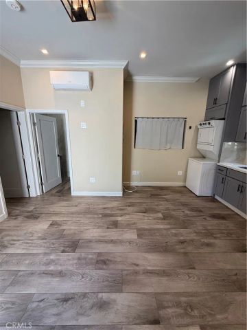 1909 Midvale, Los Angeles, CA 90025