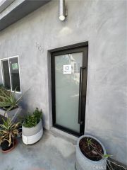 1909 Midvale, Los Angeles, CA 90025