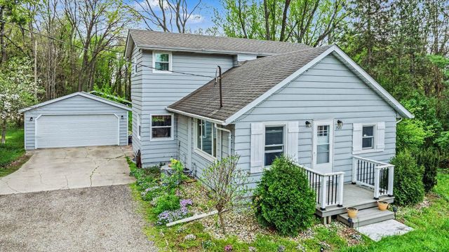 1520 N 26th Street, Comstock Twp, MI 49048
