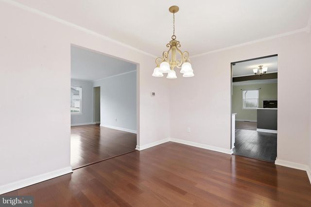 26 TALL TIMBER LN, Burlington, NJ 08016