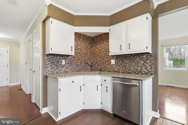 26 TALL TIMBER LN, Burlington, NJ 08016