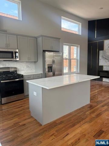 181 S Munn Avenue 4, Irvington, NJ 07111