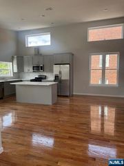 181 S Munn Avenue 4, Irvington, NJ 07111