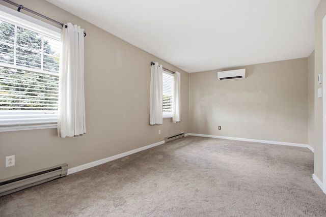 40 Linden Rd, North Strabane, PA 15317