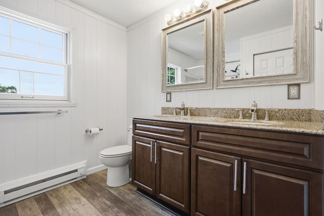 40 Linden Rd, North Strabane, PA 15317