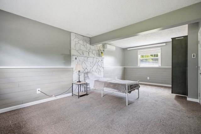 40 Linden Rd, North Strabane, PA 15317