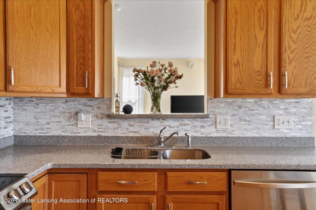 2619 Elderberry Drive 23, Okemos, MI 48864