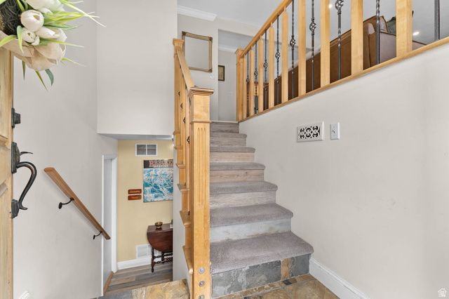 1758 E ABBEDALE LN, Sandy, UT 84092