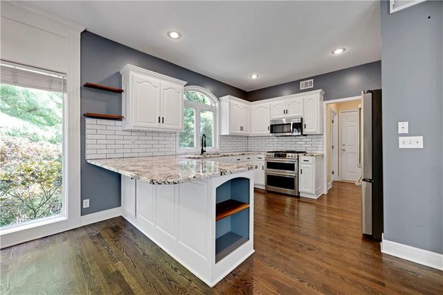 14714 Conser Street, Overland Park, KS 66223