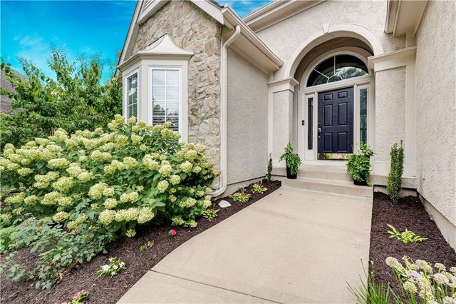14714 Conser Street, Overland Park, KS 66223