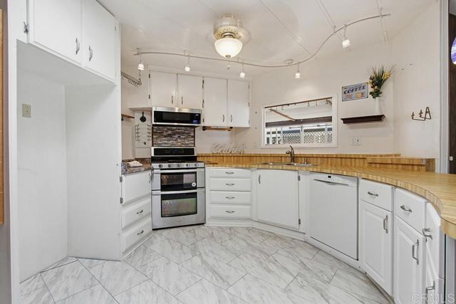 200 N El Camino Real 198, Oceanside, CA 92058