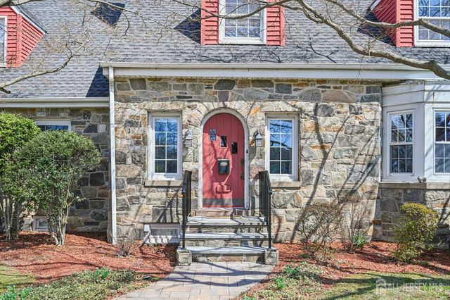 644 Parkway Avenue, Ewing, NJ 08618