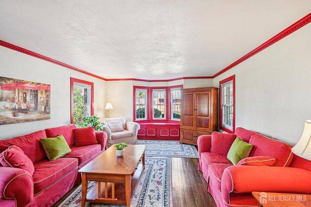 644 Parkway Avenue, Ewing, NJ 08618