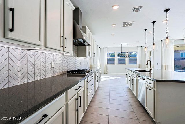 7453 W MAYA Way, Peoria, AZ 85383