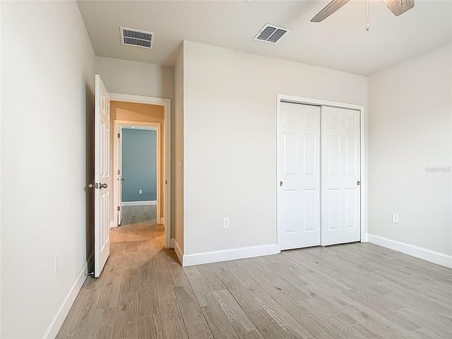 525 VISTA VILLAGES BLVD, Davenport, FL 33896