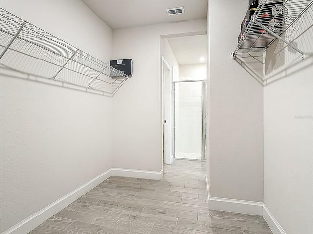 525 VISTA VILLAGES BLVD, Davenport, FL 33896