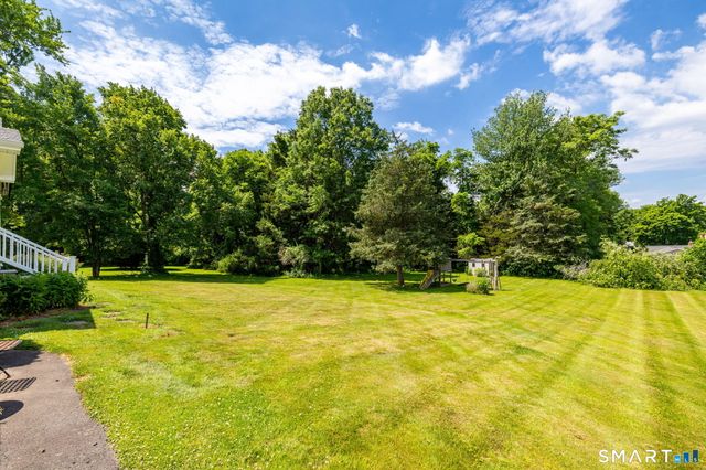 106 Hartland Terrace, Berlin, CT 06037