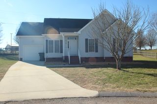 72 Sandstone Ct, Mcminnville, TN 37110