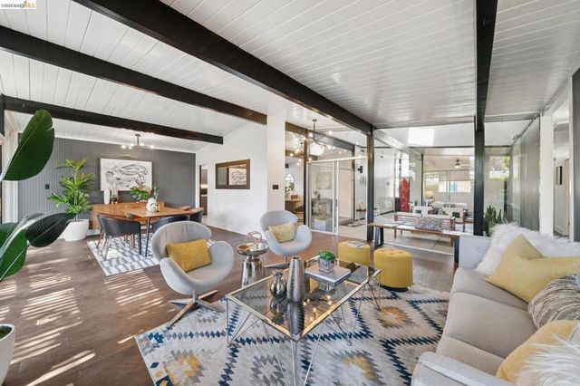 4100 Phoenix St, Concord, CA 94521