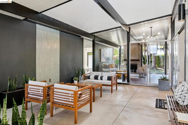 4100 Phoenix St, Concord, CA 94521