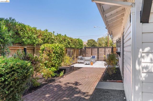 4100 Phoenix St, Concord, CA 94521
