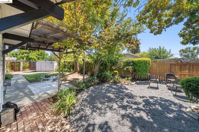 4100 Phoenix St, Concord, CA 94521