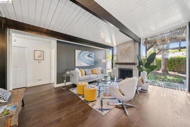 4100 Phoenix St, Concord, CA 94521