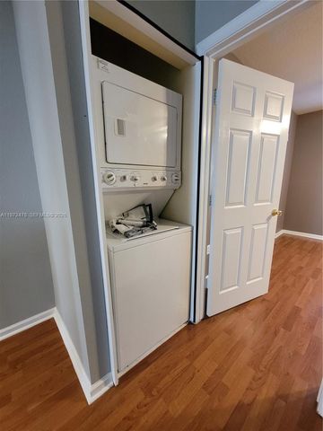 2761 SW 82nd Ave 102, Miramar, FL 33025