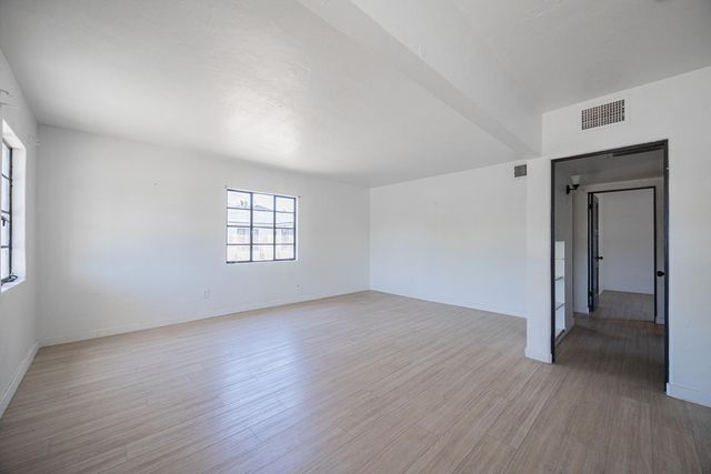 412 W 13th Street, Tempe, AZ 85281