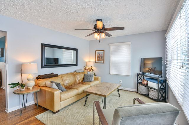 453 Locust Avenue, Lexington, KY 40505