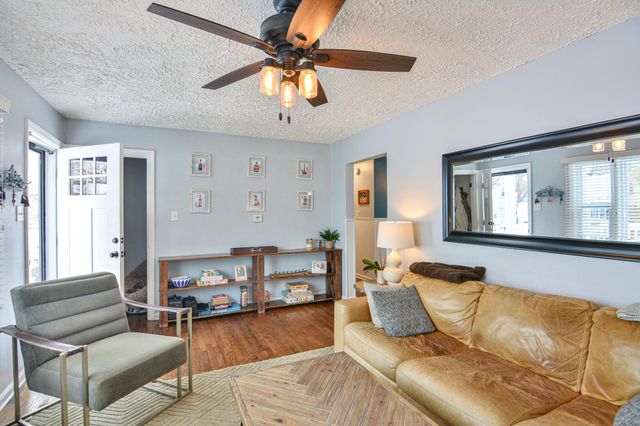 453 Locust Avenue, Lexington, KY 40505