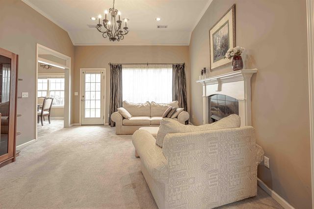 9816 OLDHAM DR, Cordova, TN 38016