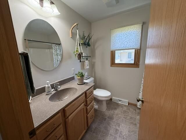 204 Wollet DRIVE, Fort Atkinson, WI 53538