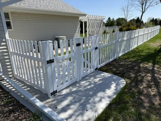 204 Wollet DRIVE, Fort Atkinson, WI 53538
