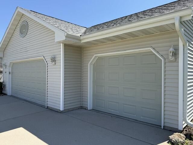 204 Wollet DRIVE, Fort Atkinson, WI 53538