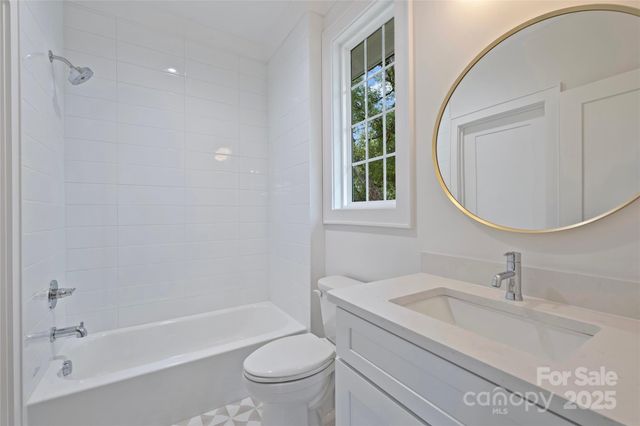 522 Greystone Road, Charlotte, NC 28209