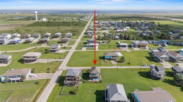 110 S Verdia Drive, Crystal Beach, TX 77650