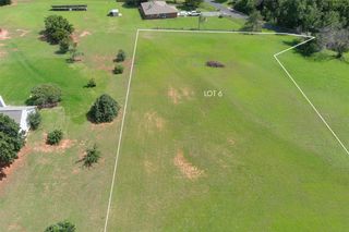 105 Eastwood Drive, Guthrie, OK 73044